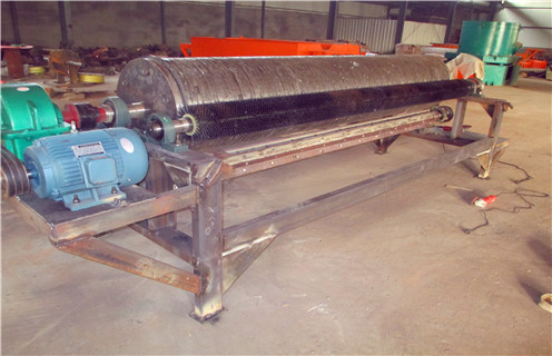 磁選機，磁選過程，礦漿濃度是影響磁選機磁選過程的重要因素之一