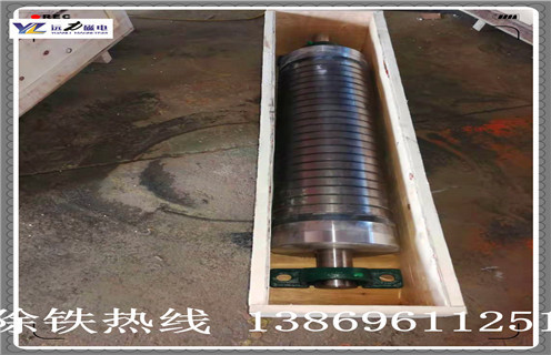 香蕉视频三级片，多滾筒香蕉视频三级片出現被異物擊穿時怎麽處理？_鐵礦錳礦香蕉视频三级片_多滾筒香蕉视频三级片出現被異物擊穿時怎麽處理？工作視頻皮帶及結構價格 