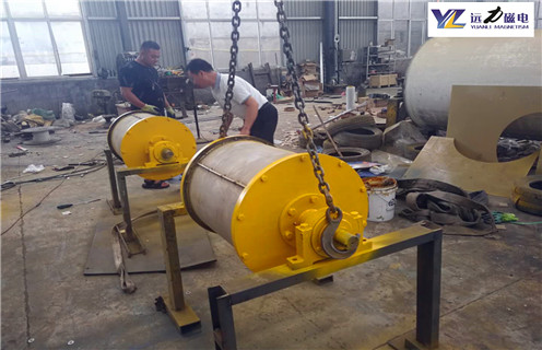 永磁磁選機，湖南rct永磁磁選機滾筒_鐵礦選礦湖南rct永磁磁選機滾筒磁場一般為多少_磁塊如何排列