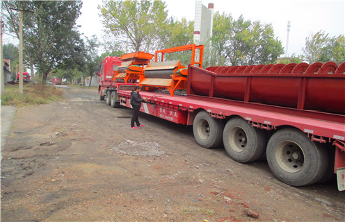 強磁輥式磁選機，北京稀土永磁輥式強磁磁選機_北京稀土永磁輥式強磁磁選機如何配置，選三氧化二鐵嗎？