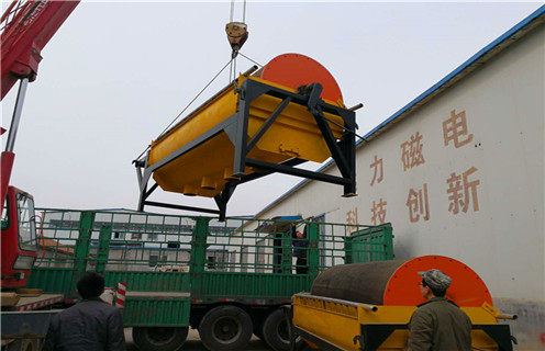 永磁筒式磁選機，雲南永磁筒式磁選機廠家_91香蕉视频污在线雲南永磁筒式磁選機廠家的結構磁場分布圖