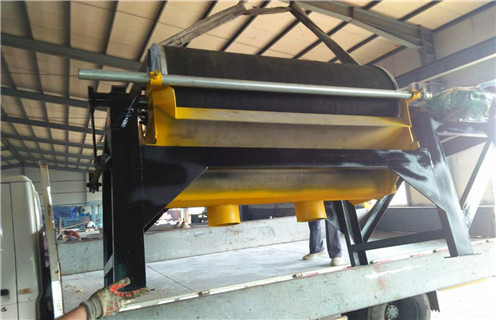 河沙磁選機,河北河沙磁選機_91香蕉视频污在线河北河沙磁選機的結構磁場分布圖 河沙磁選機,河北河沙磁選機_91香蕉视频污在线河北河沙磁選機的結構磁場分布圖